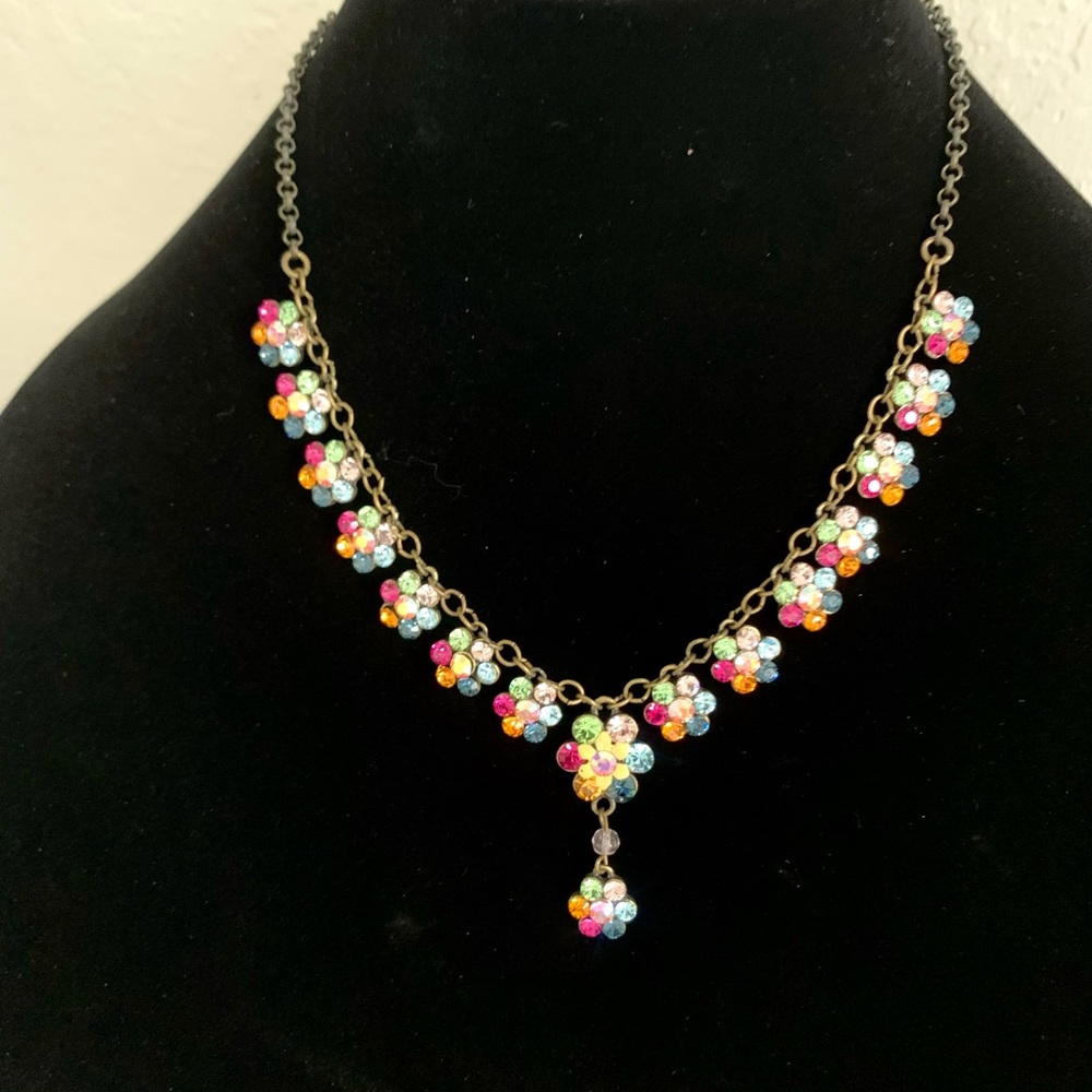 Multicolor flower necklace